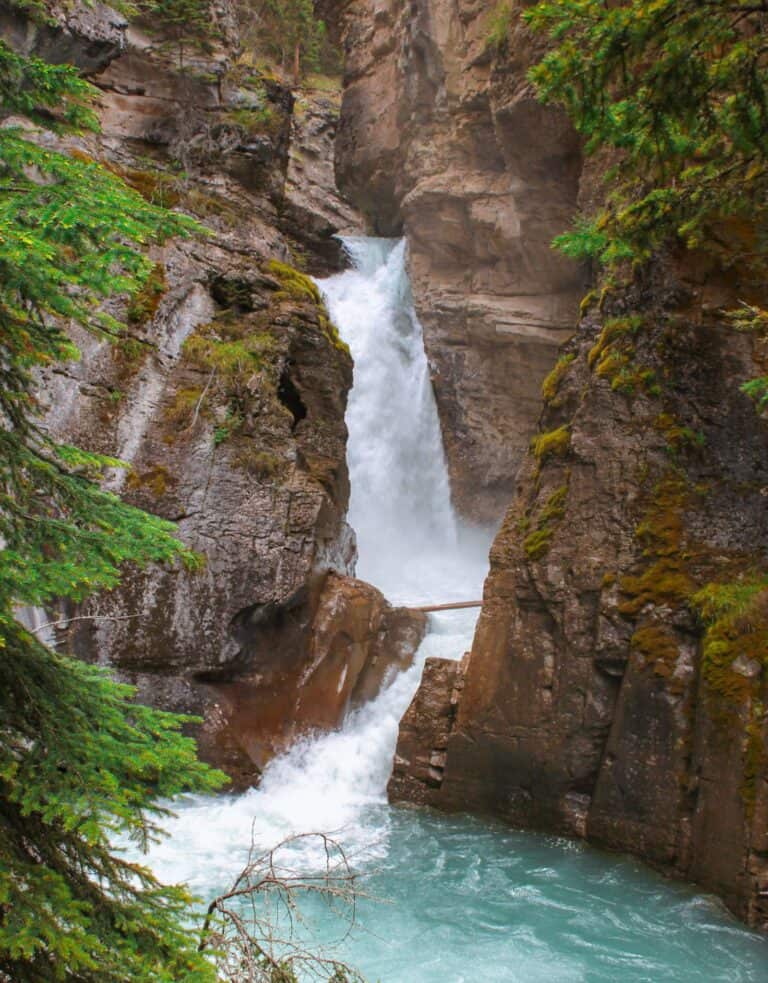 Photo Album: 33 Pictures of Banff That Make Me Want To Go Back for a Do ...